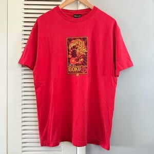 Vintage 2000 Dragon Ball Z Goku Super Saiyan Level 3 Anime Red T-shirt